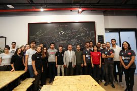 “Denizli HACKERSPACE” Yenilenen Yüzüyle Hizmete Açıldı