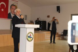 İmam Hatip Okulu 73 mezunları 66 girişliler 3.toplantısını yaptı