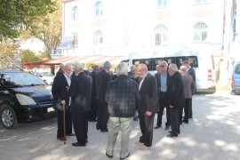 İmam Hatip Okulu 73 mezunları 66 girişliler 3.toplantısını yaptı