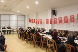 İmam Hatip Okulu 73 mezunları 66 girişliler 3.toplantısını yaptı