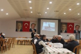 İmam Hatip Okulu 73 mezunları 66 girişliler 3.toplantısını yaptı
