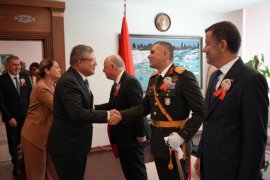 Subaşıoğlu Zafer Bayramını kutladı