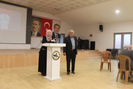 İmam Hatip Okulu 73 mezunları 66 girişliler 3.toplantısını yaptı