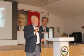 İmam Hatip Okulu 73 mezunları 66 girişliler 3.toplantısını yaptı