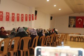 İmam Hatip Okulu 73 mezunları 66 girişliler 3.toplantısını yaptı