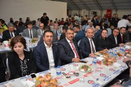 GELENEK BOZULMADI RAMAZAN ÇADIRINDA İLK İFTAR DTO’DAN