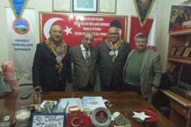 Denizli Yörükleri Derneğinde  nöbet değişimi.
