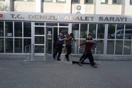 ÇALDIKLARI ARABALARLA BİRLİKTE YAKALANDILAR