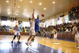 DENİZLİ BASKET’İN GÖZÜ KUPADA!