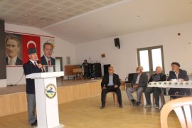 İmam Hatip Okulu 73 mezunları 66 girişliler 3.toplantısını yaptı