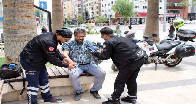 MOTOR AMBULANSLAR HIZIR GİBİ