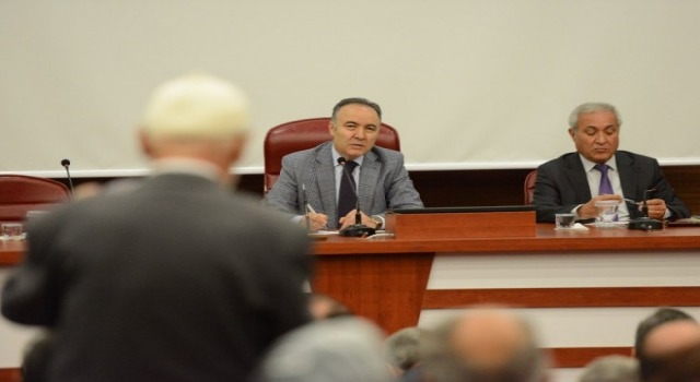 Vali Dr. Ahmet Altıparmak, Halkın Sorunlarını Dinledi