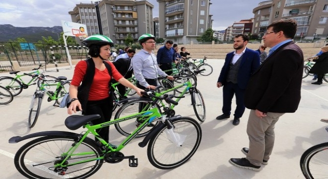 Merkezefendi Belediyesinden Öğretmenlere Bisiklet Hediyesi