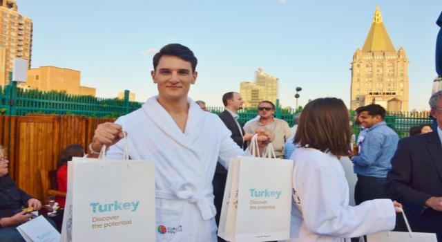 Türk Havlusu Tanıtımı Bütün Hızıyla Devam Ediyor