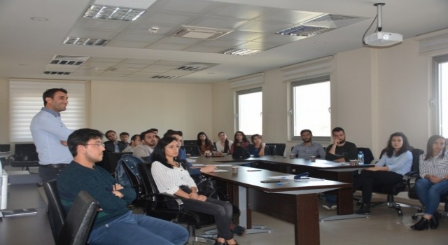 Er Bakır İnsan Kaynakları Uzmanı Denizli İşkurda Uygulamalı Eğitim Verdi