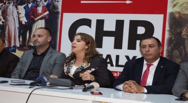 Chp Genel Başkan Yardımcısı Cankurtaran, Antalyada Ekonomideki Son Gelişmelere Değindi: “Akp, Torba Yasa İle Torbayı Vatandaşın Başına Geçirdi”