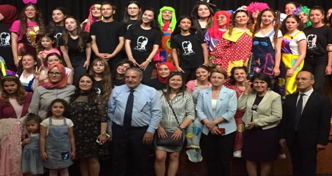 PAÜ’de 8. Geleneksel Çocuk Gelişimi Sergisi ve Şenliği Yapıldı