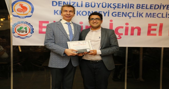 Eğitim için El Ele Porjesinde binlirce öğrenci eğitim aldı