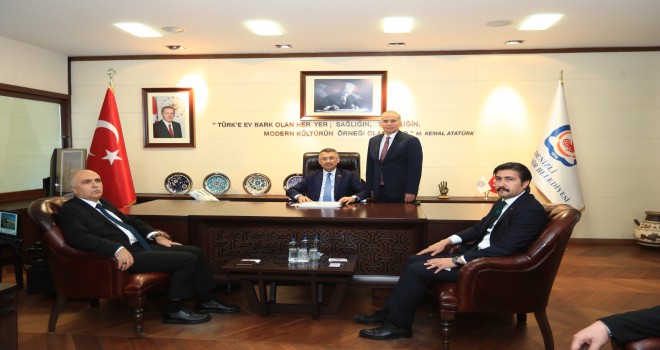 Cumhurbaşkanı Yardımcısı Oktay'dan Başkan Zolan'a ziyaret