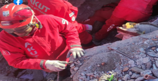 AKUT DENİZLİ EKİBİ DEPREMDE 27 CANA UMUT OLDU