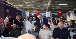 Büyükşehir onbinlerce vatandaşı gönül sofralarında buluşturdu