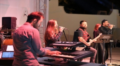 Denizlililer Manço Şarkıları İle Coştu