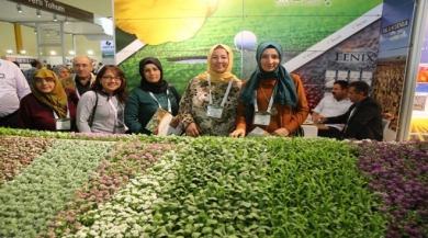 Çamelili Çiftçiler Antalya Tarım Fuarını Ziyaret Ettiler