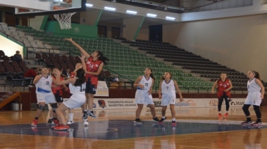 Potada Yıldızlar Denizliden Geçti