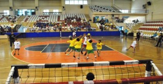 MİNİK ELLER HENTBOL ŞENLİĞİ 6. KEZ