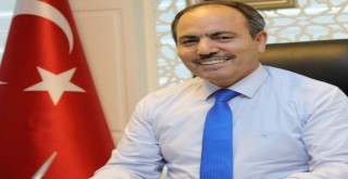 PAÜ’NÜN YENİ REKTÖRÜ PROF. DR. MAHMUT GÜNGÖR OLDU