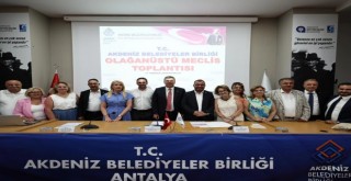 Şeniz Doğan Akdeniz Belediyeler Birliği 1.Başkanvekilliğine seçildi