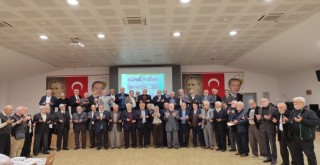 İmam Hatip Okulu 73 mezunları 66 girişliler 3.toplantısını yaptı