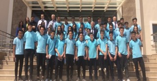 NECLA-ERGUN ABALIOĞLU ÖĞRENCİLERİ PİSA’DA ÜLKEMİZİ TEMSİL ETTİ