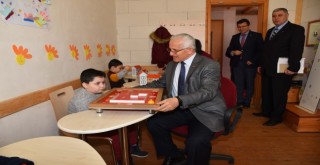 ÖZELLERE ÖZEL MATERYAL